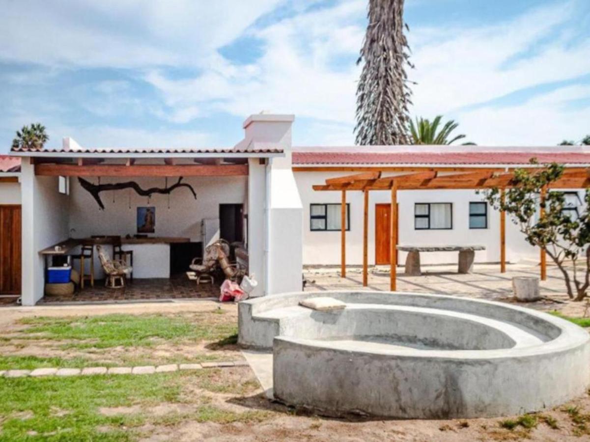Beach Garden Guesthouse With Self Catering Swakopmund Extérieur photo