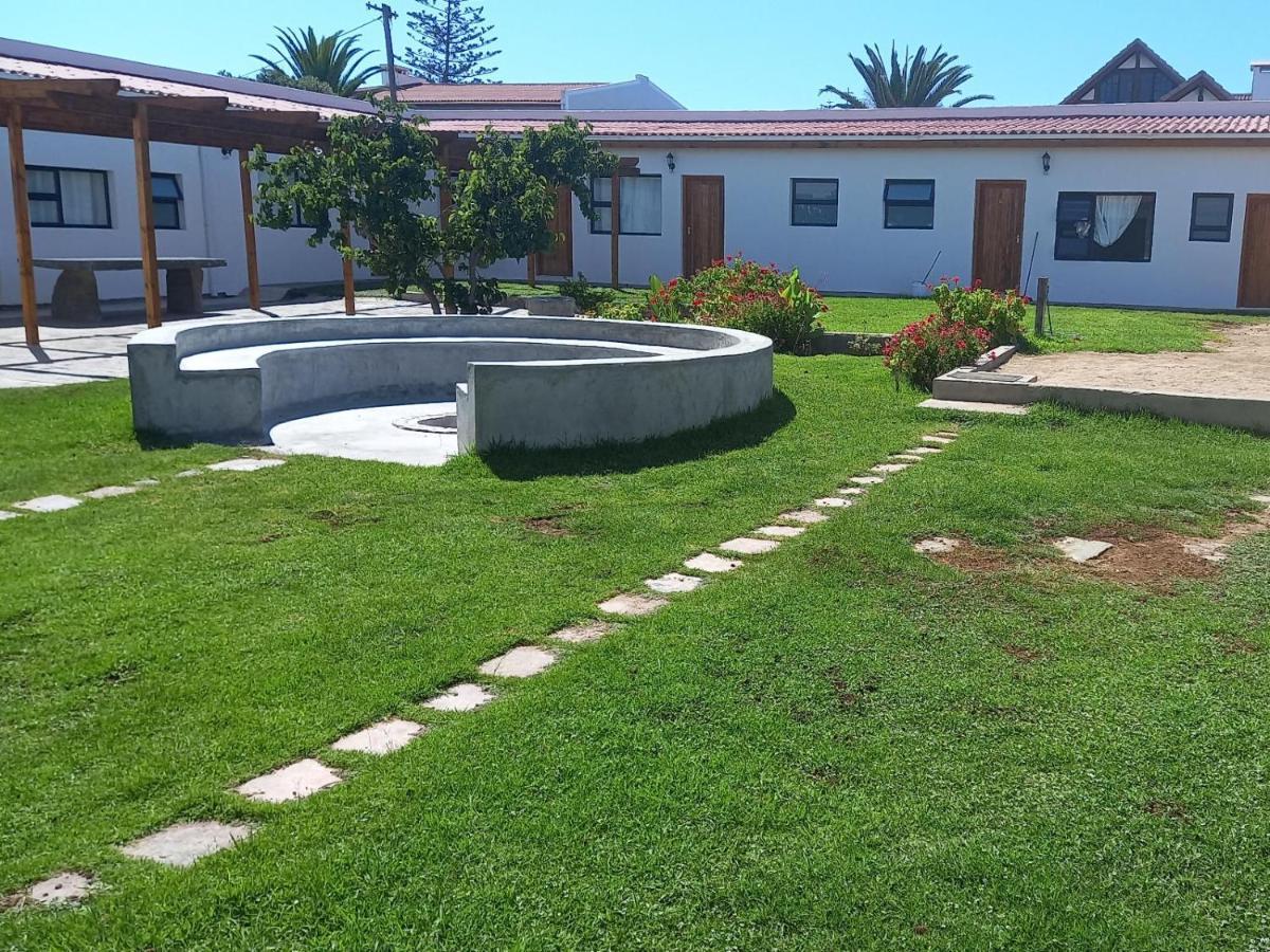 Beach Garden Guesthouse With Self Catering Swakopmund Extérieur photo